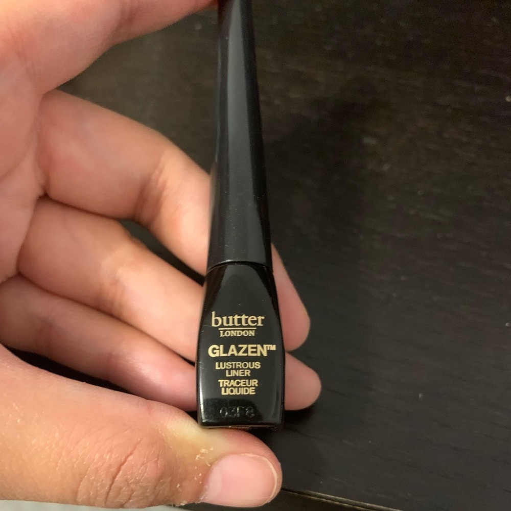 Butter London Glazen Lustrous Liner